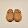 Sandálias chinelo fechadas estilo Birkenstock com sola grossa retrô para mulheres, nova coleção de outono, com design de biqueira falsa, adequadas para gestantes