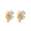 Exquisitos aretes de flor de cuatro hojas de circonita ojo de gato, hebilla para la oreja, diseño de nicho de lujo ligero para mujer, temperamento, aretes de alta gama al por mayor