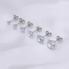 Venda Direta da Fábrica Brincos Quadrados de Aço Inoxidável Europeus e Americanos com Zircônia de Quatro Garras, Brincos Super Brilhantes para Homens e Mulheres, Atacado de Pequena Quantidade