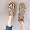 Sandalias Planas de Playa de Dos Vías de Moda para Mujer 2025 Nuevas Chanclas Planas Versátiles de Verano para Mujer Sandalias de Exterior Modernas
