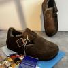 ¡Nivel Tesoro! Nueva Versión de Zapatos Birkenstock de Terciopelo Todo Incluido para Mujer Otoño e Invierno Ropa Exterior Casual Retro Corcho Suela Gruesa Zapatos Birkenstock