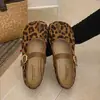 Zapatos Planos Franceses Mary Jane para Mujer 2026 Nuevo Primavera/Otoño Absolutamente Hermosos Zapatos de un Solo Color de Corte Bajo Mocasines de Piel Dividida Falsa Zapatos Birkenstock