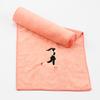Toalla deportiva personalizada de microfibra de secado rápido con logotipo bordado para maratón, yoga, fitness y absorción del sudor.