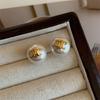 Pendientes de perla con aguja de plata S925, diseño francés simple y atmosférico con letras, pendientes para mujer, diseño de nicho de lujo ligero, pendientes de temperamento para el día a día