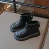 Botines de Moda para Niños 2025 Otoño Nuevo Estilo Suela Suave Botas para Niñas Estilo Coreano Punta Ancha Botas de Piel Princesa Casual Botas Individuales