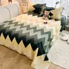 Juego de sábanas de una pieza para dormitorio estudiantil individual, juego de tres piezas de funda nórdica y funda de almohada de tela cepillada para cama matrimonial, uso en verano