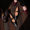 Produção Própria~Primavera 2026 Sapatos Mary Jane de Uma Tira com Forro de Pele de Ovelha + Pele de Porco Flats de Bico Baixo Retrô Escuro