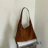 Moda Nova Bolsa de Commute com Personalidade Retrô 2026 Bolsa Feminina Grande Capacidade Moda Simples Casual Bolsa Tote de Ombro
