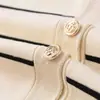 Para Comércio Exterior Transfronteiriço Europeu e Americano Roupas Femininas Aliexpress Mais Vendidas Verão Conjunto de Tricô Listrado Estilo Chanel com Botões Dourados