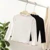 Roupas de primavera e outono para meninas: Camiseta color block estilosa e moderna estilo coreano com acabamento franzido para bebês e crianças