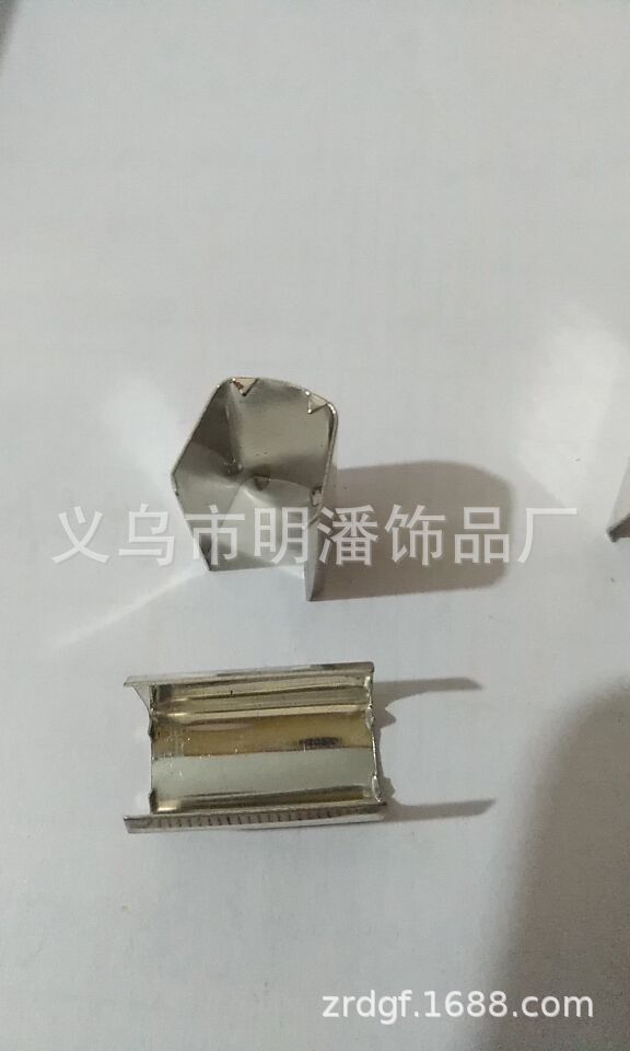 1.2CM扣子