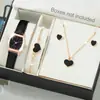 Nuevo reloj para mujer traje de amor moda de comercio exterior reloj de cuarzo para mujer caliente nuevo fabricantes de relojes para mujer al por mayor