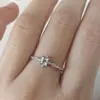 Sanjie deseja o novo anel mais vendido, pequeno, fresco e elegante, anel de zircônia azul mar, topázio cravejado de diamantes, europeu e americano