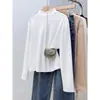 Camiseta de manga larga con cuello alto de forro polar de doble cara para talla grande, nuevo estilo de otoño para mujeres de talla grande, top interior adelgazante y que realza la figura para mujeres