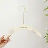 Loja de Roupas Infantis Atacado Cabides para Roupas Infantis Acrílico Branco Leite Lua Curva Cabide para Roupas Suporte para Calças Plástico Antiderrapante