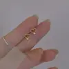 Aretes de perlas estilo Ins para mujer, nicho, lujo ligero, aretes comodín, alto sentido, temperamento retro, aretes de aguja de plata 925 al por mayor