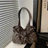 Bolso de mano de lunares estilo coreano 2026, bolso con forma de nube, simple y dulce, bolso de hombro fresco y elegante, bolso tote plisado