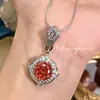 Collar con Colgante de Flor Octagonal Millennium Rose Chepapalacha Diamante de Alto Carbono Rojo Chino Aretes Anillo de Flor de Rosa