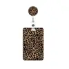 Porta-credencial retráctil del fabricante en stock con clip de cereza para insignia, porta-tarjeta de identificación vertical con impresión UV, funda protectora para tarjeta de campus