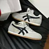 Nuevas Zapatillas Blancas de Moda Verano 2026 para Mujer Estilo Coreano Estilo Ins Deportivas Casuales Versátiles Estilo Calle