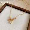 Collar de flor de circón bañado en oro real, casual y simple, adecuado para el uso diario, cadena versátil para la clavícula, joyería de lujo ligero y de alta gama