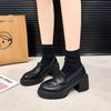 Sapatilhas Femininas de Solado Grosso 2025 Estilo Francês Novos Mocassins Boca Profunda Bico Redondo Salto Alto Salto Grosso Preto Britânico