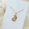 Colar de Aço Titânio Leve de Luxo para Mulheres, Não Desbota, Versátil, Pingente de Alto Padrão, Design Exclusivo, Corrente Simples para Clavícula, Exclusivamente para Vendas Transfronteiriças