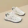 Nuevos Zapatos Casuales de Mujer para Primavera y Verano Estilo Coreano Modernos Transpirables Estudiantes Zapatilla de Correr Ligera Plataforma Zapatos Forrest Gump