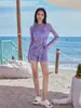 Nuevo Traje de Baño con Mangas Largas y Estampado Morado para Protección Solar para Mujer, Adelgazante y Cubre Vientre, Cubre Traje de Baño Bikini Conservador para Vacaciones en Aguas Termales
