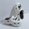 2026 Novo Estilo Coreano Ins Tendência Moda Plataforma Shoes com Buracos Feminino Verão Casual Antiderrapante Versátil Sandálias de Praia