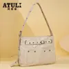 Bolsa Cruzada Nueva Primavera 2025 Bolso Cruzado Moda Mujer Mediana Edad Bolso de Hombro de Cuero Suave con Temperamento Gran Capacidad Multicapa Venta al por Mayor