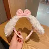Faixa de cabeça fofa com orelhas de panda para lavar o rosto, faixa de cabeça de pelúcia de desenho animado com coroa alta para mulheres, faixa para maquiagem e lavar o cabelo, acessório de cabelo