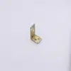 Planchuela de hierro con recubrimiento de color engrosada código de esquina reforzado en ángulo de 90 grados conector de muebles para gabinete de esquina de acero laminado en frío