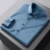 Nueva Camisa de Manga Larga para Hombre Casual de Negocios Color Sólido Camisa sin Planchar Decoración para Padre Joven y de Mediana Edad Hebilla Perforada en el Cuerpo Ropa para Hombre