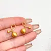 Aretes de Plata con Baño de Oro Real, Aguja de Plata, Cruz y Bola, para Mujer, de Nicho, Sencillos, de Moda, Versátiles, Lujo Accesible y Sensación de Alta Gama