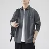 Nueva camisa de manga larga de algodón puro vintage para hombre de otoño, corte holgado, marca de moda, camisa de cuello vuelto estilo ins, chaqueta de trabajo casual, moderna