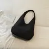Bolsa tote estilo retrô para mulheres, versão coreana, adequada para trabalho e deslocamento, bolsa de ombro, nova coleção de outono 2026, design moderno de cor sólida
