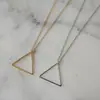 Joyería Minimalista Retro Europea y Americana, Collar Triangular Geométrico, Collar Largo de Metal para Mujer, Cadena para Suéter de Mujer
