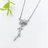 Collar de Acero Inoxidable para Mujer Joyería de Nicho Versátil Colgante de Cobre Cadena Elegante para Clavícula Joyería Cadena de Lujo Ligero