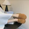 Mules retro de punta cerrada para mujer, nueva moda de otoño 2026, sin cordones con hebilla, zapatos versátiles estilo Birkenstock