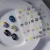 Pegatinas para Uñas Divertidas y Lindas con Caras Sonrientes de Graffiti 3D Irregulares Simples Relieve Accesorios de Decoración para Uñas