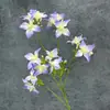 Flor de Simulação Flor de Trevo Freesia Decoração de Salão de Casamento Flor Artificial Sala de Estar Decoração de Ornamento Doméstico Flor Artificial Flor de Material de Comércio Exterior