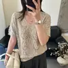 Suéter de Tricô com Padrão de Estrelas e Diamantes Vazado Gola V Manga Curta para Mulheres, Fino de Verão Estilo Novo Solto Emagrecimento Camiseta Top