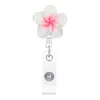 Identificación de Insignia Fácil de Tirar Hecho a Mano Hebilla Retráctil Flor Hawaiana Pequeña Fresca Arcilla Suave Hebilla de Frangipani