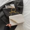 Bolso de Mujer 2025 Nuevo Cadena Hombro Bandolera Versátil Moda Sentido de Alta Gama Patrón Tejido Bolso Cuadrado Pequeño Mujer Elegante