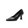 Sapatos Retro de Couro Genuíno Salto Agulha 7cm 2026 Novo Preto Slip-On para o Trabalho Sapato Baixo de Bico Aberto para Mulheres