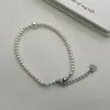 Pulseira retro minimalista branca de pérolas francesas, moderna e na moda, com design único, brincos versáteis para mulheres