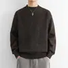 Suéter masculino de gola alta parcial, marca da moda, cor sólida, toque de alta qualidade, novo top de malha versátil para outono e inverno