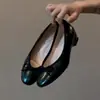En stock~Color rojo especialmente personalizadoAumentadores de altura interior Bailarinas2026 los más vendidos retro versátiles zapatos planos de bailarina con aumento de altura interior