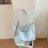 Bolso de Mano de Gran Capacidad para Viajes y Salidas 2026 Nuevo de Verano Popular de Nicho Bolso de Hombro Color Sólido Versátil Bolso de Axila